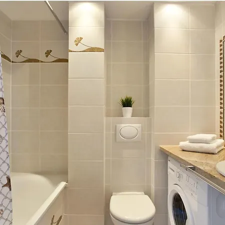 Apartment Ms Top Center Iii *